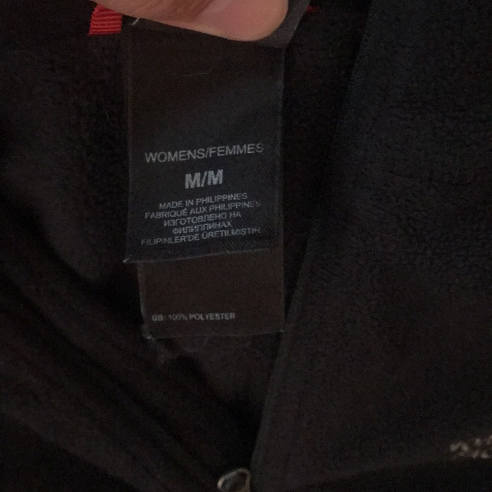Women’s Northface Thin Fleece Quarter Zip Pullover - Picture 4 of 5